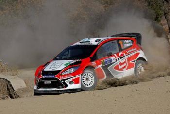 Villagra Ford Fiesta action WRC Mexico 2011.jpg