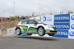 Juho Hanninen Skoda jump - IRC Canarias 2011.jpg